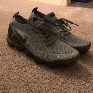 Men’s 9.5 Vapormax